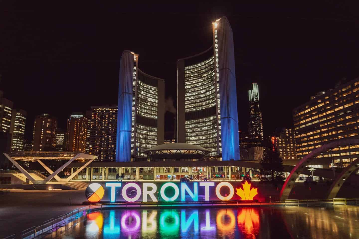 Best Places in Toronto to Visit